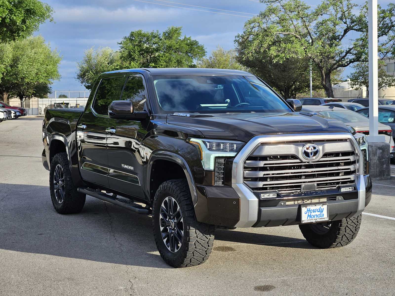 Thumbnail: 2022 Toyota Tundra - 3
