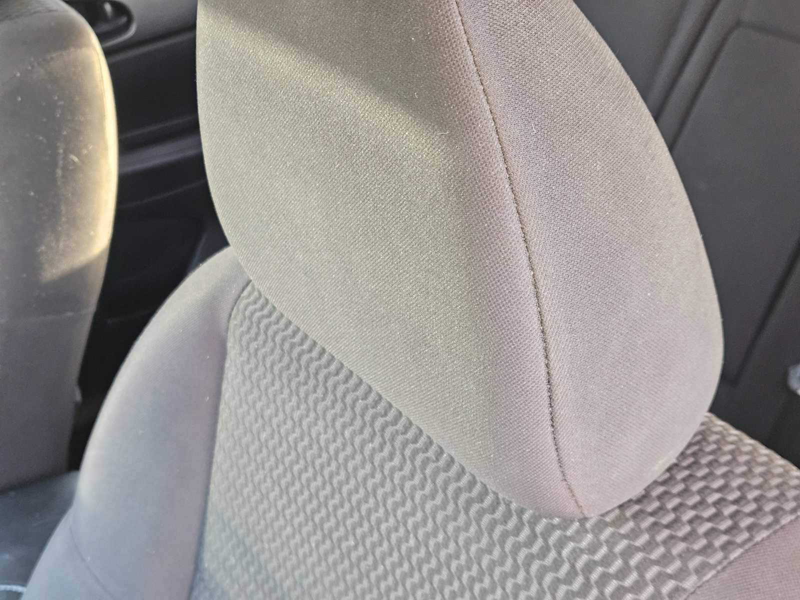 Thumbnail: 2020 Nissan Rogue Sport - 14