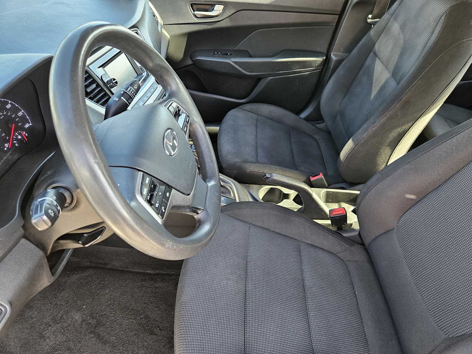 Thumbnail: 2021 Hyundai Accent - 11