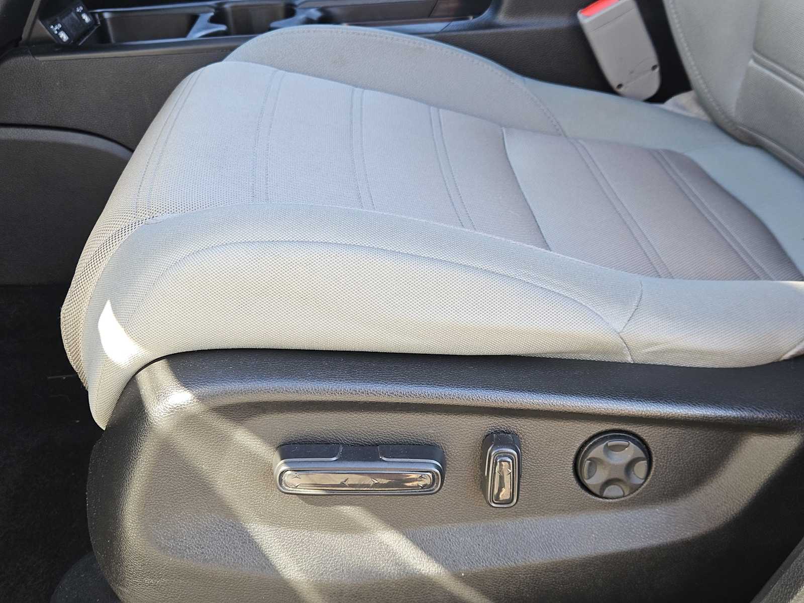 Thumbnail: 2022 Honda CR-V - 22