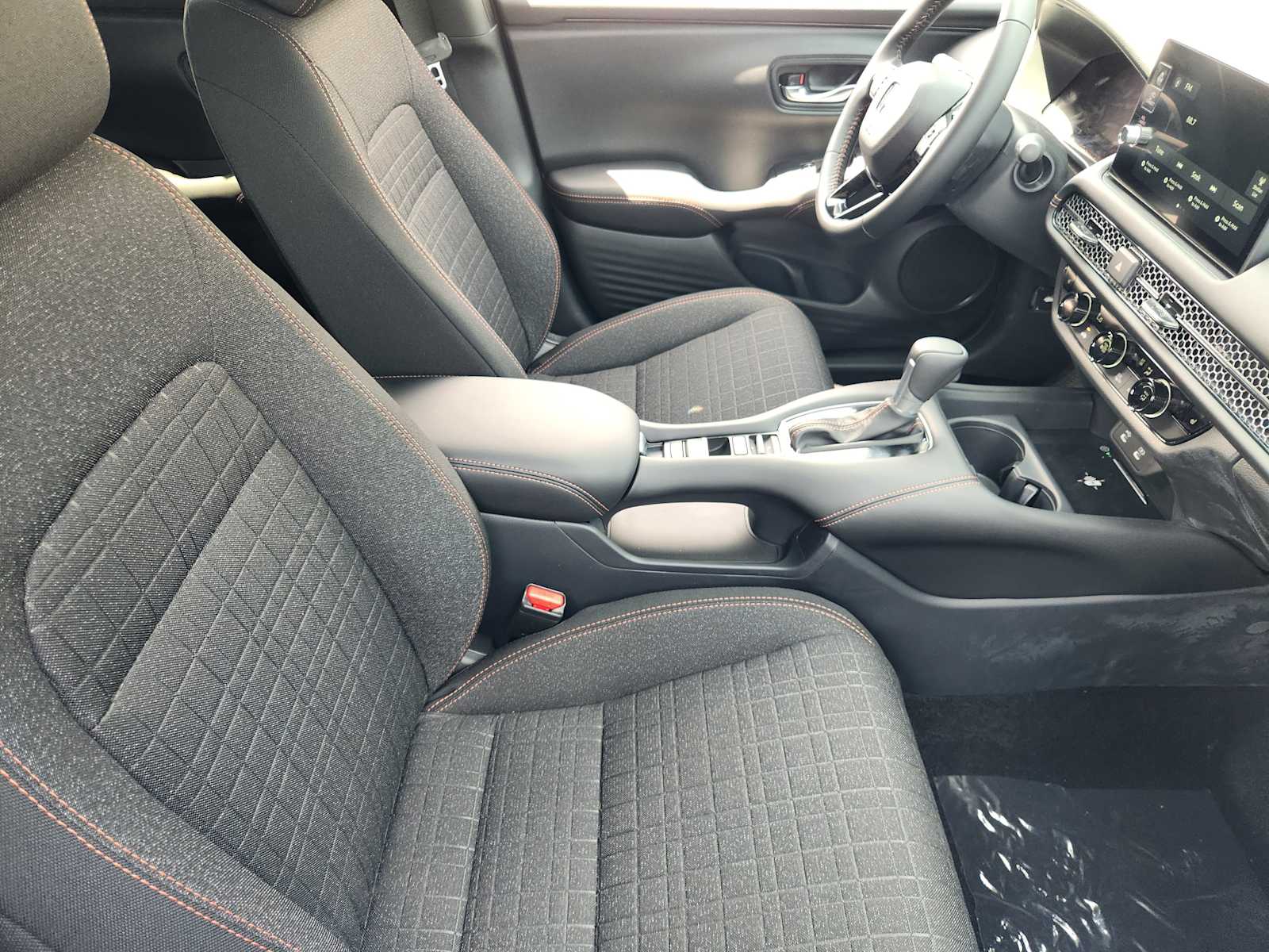 Thumbnail: 2027 Honda HR-V - 11