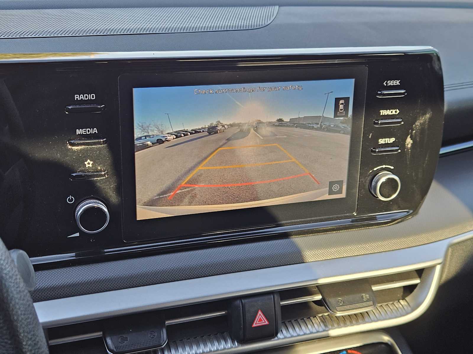 Thumbnail: 2022 Kia K5 - 18