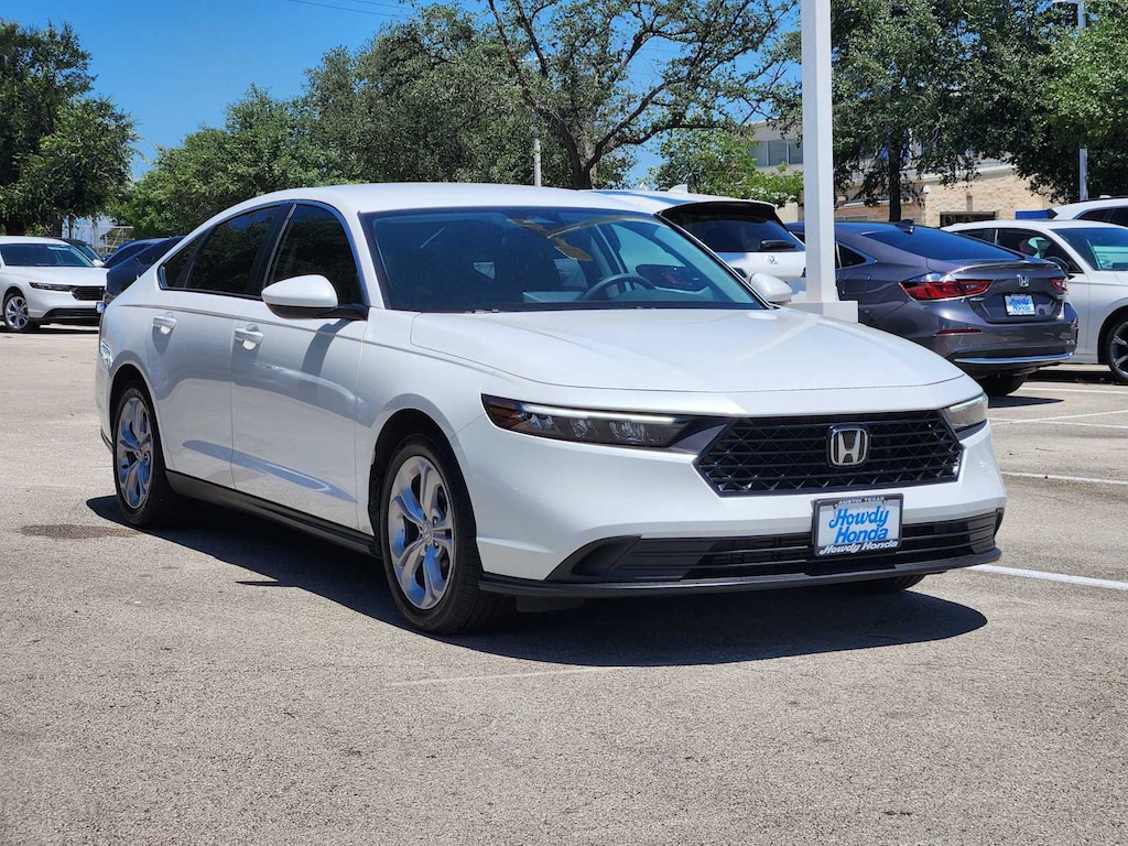 Certified 2025 Honda Accord LX Sedan