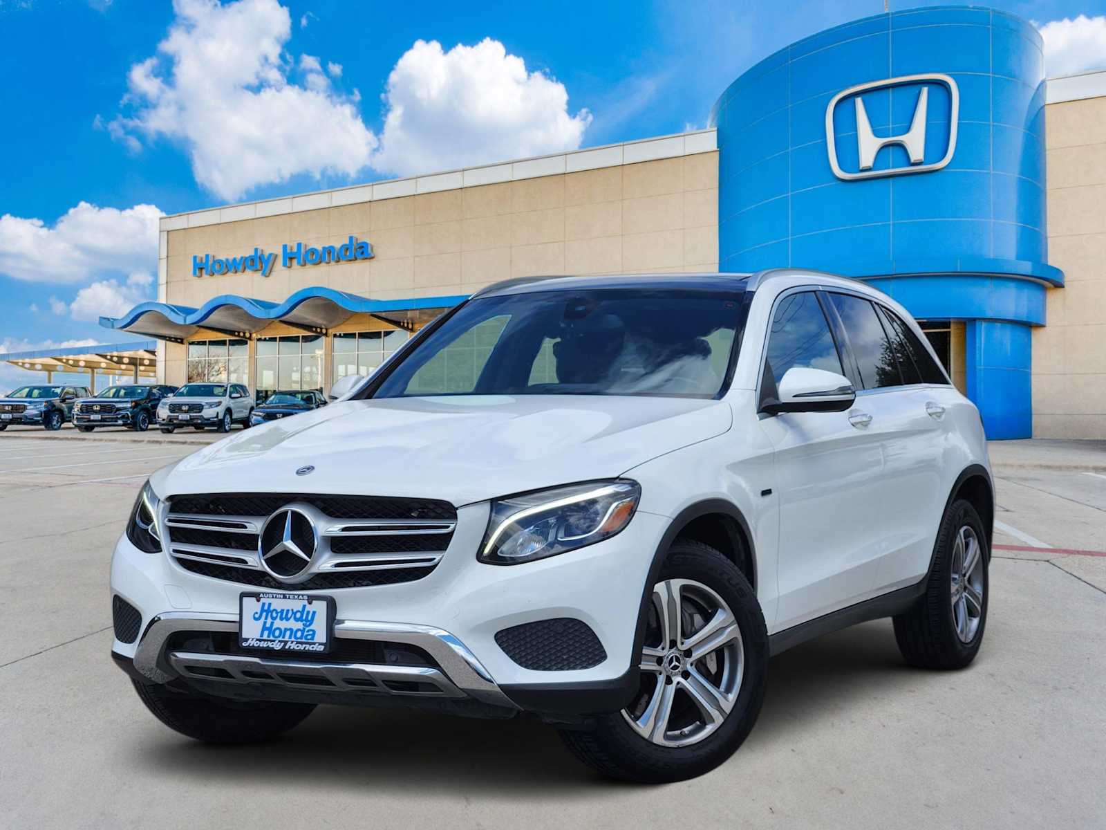 Thumbnail: 2019 Mercedes-Benz GLC - 1