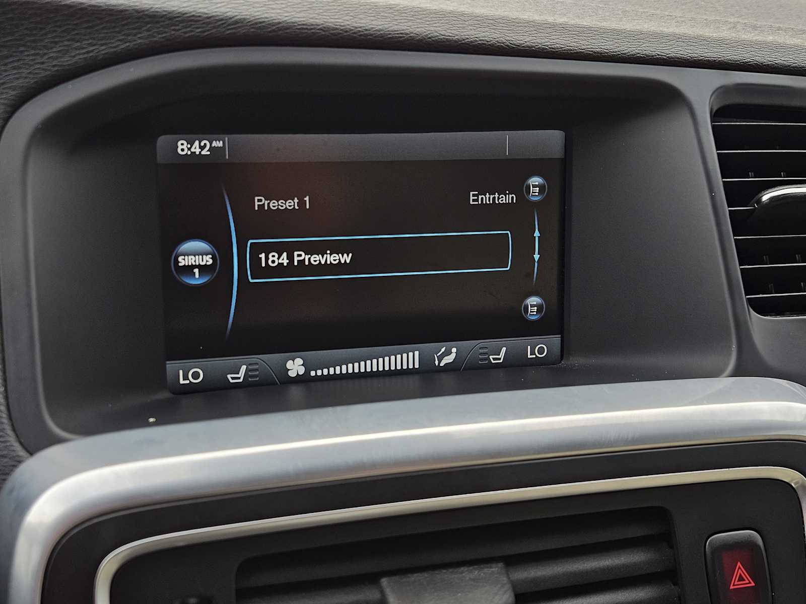 Thumbnail: 2015 Volvo S60 - 16