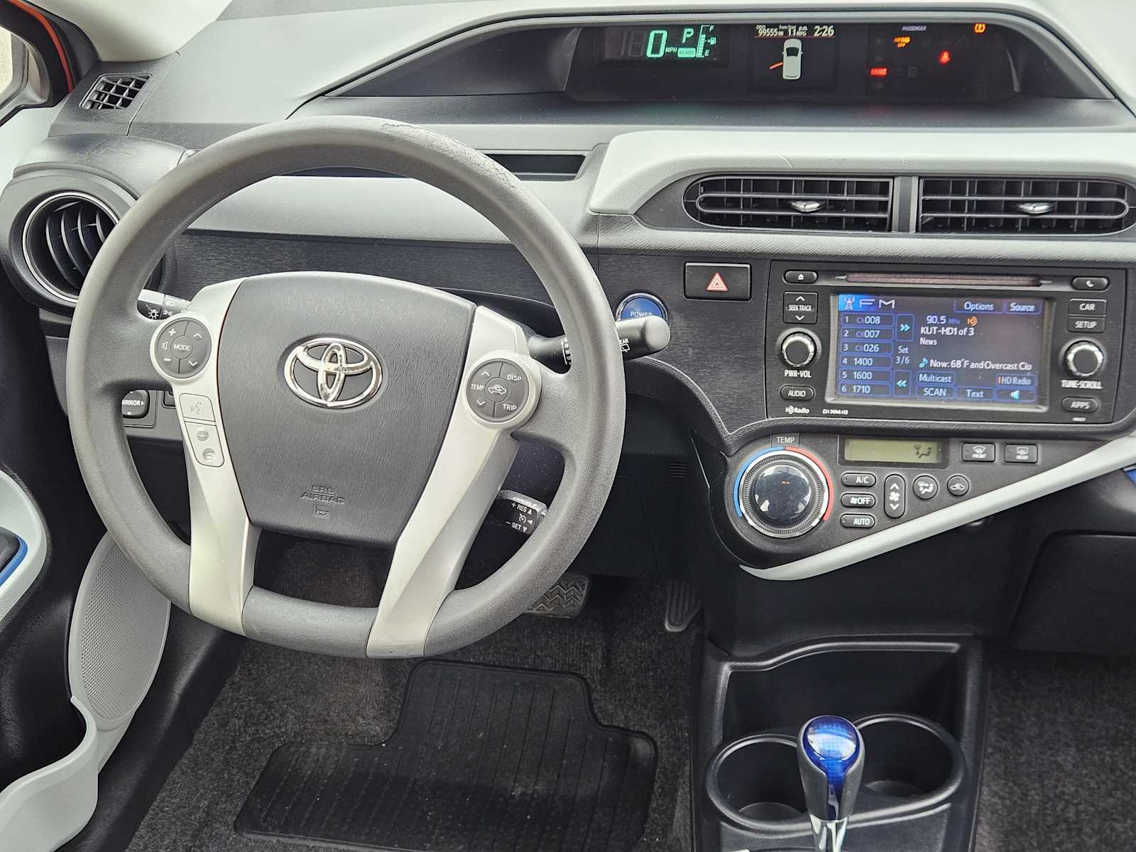 Thumbnail: 2012 Toyota Prius c - 25