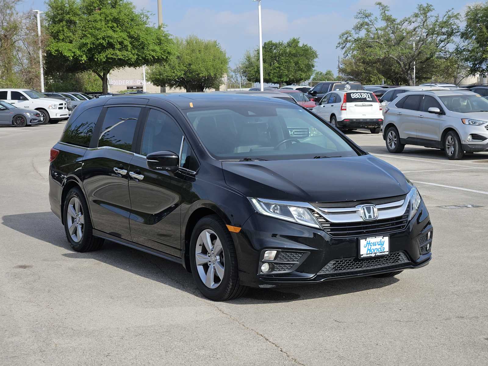 Thumbnail: 2019 Honda Odyssey - 3