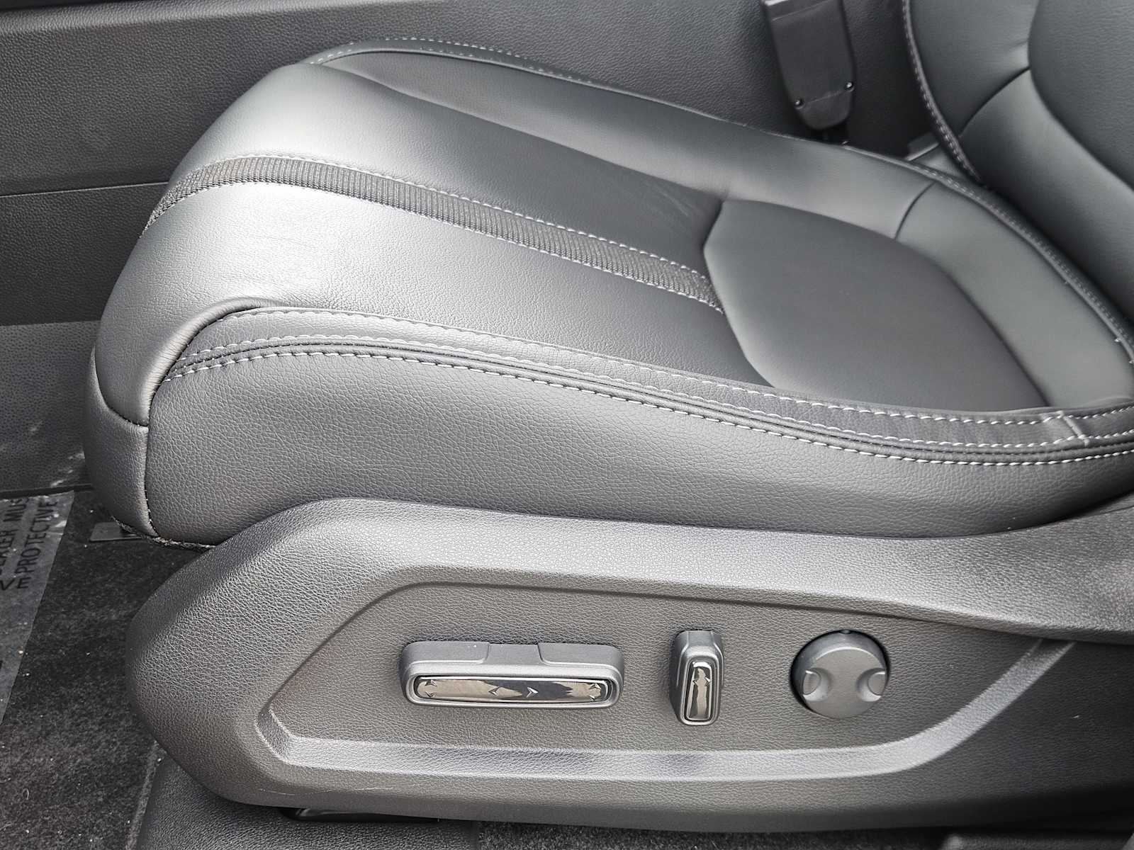 Thumbnail: 2026 Honda Pilot - 20