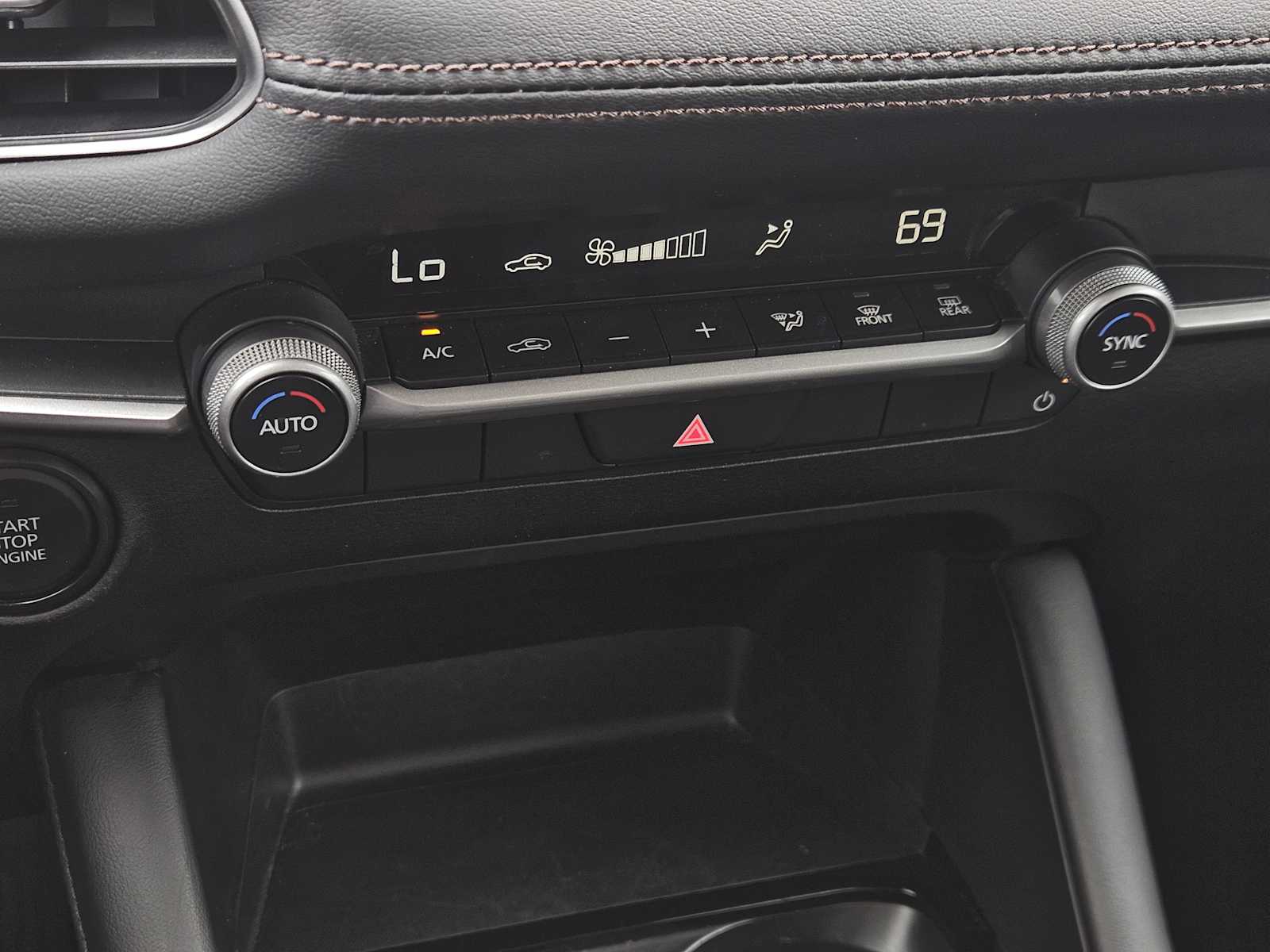 Thumbnail: 2025 Mazda Mazda3 - 18