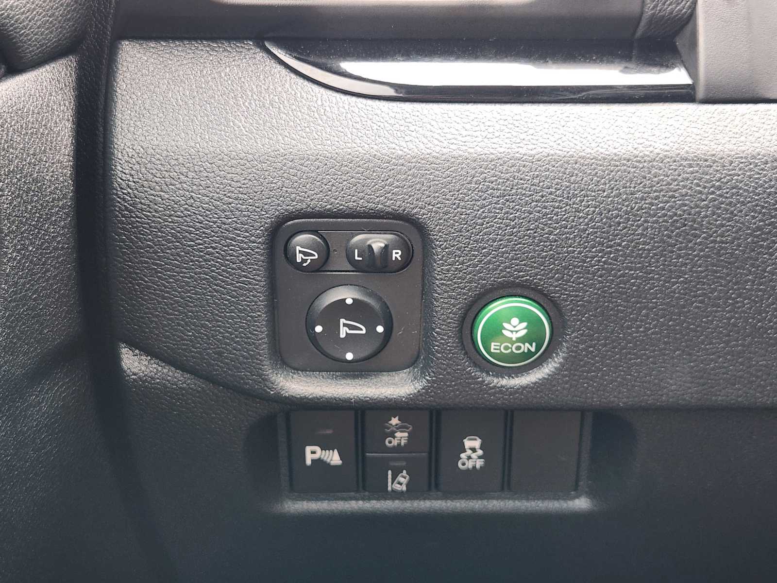 Thumbnail: 2021 Honda Passport - 21