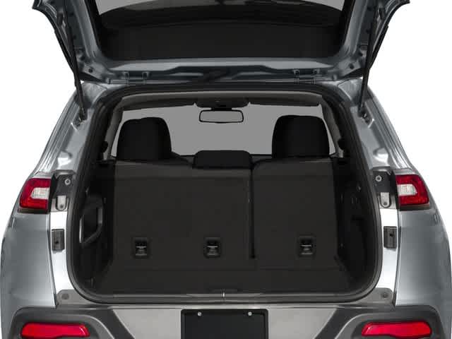Thumbnail: 2017 Jeep Cherokee - 15