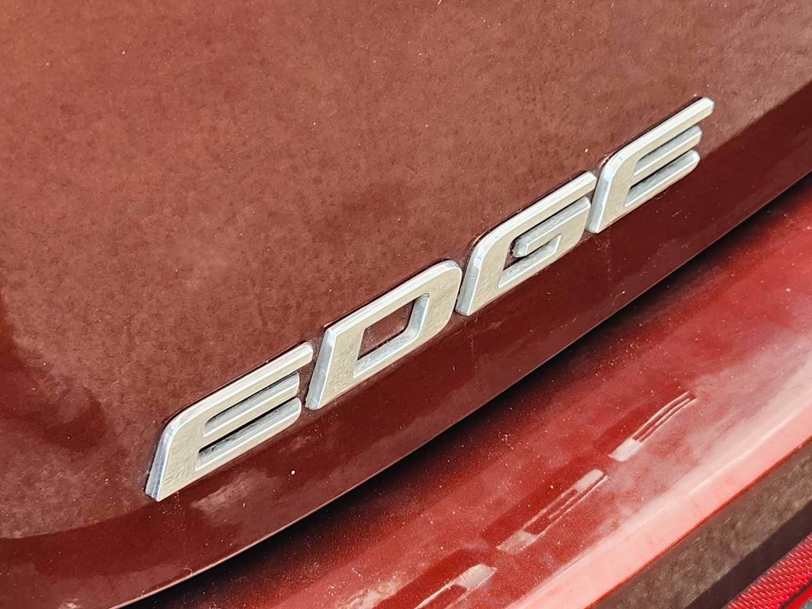 Thumbnail: 2016 Ford Edge - 12