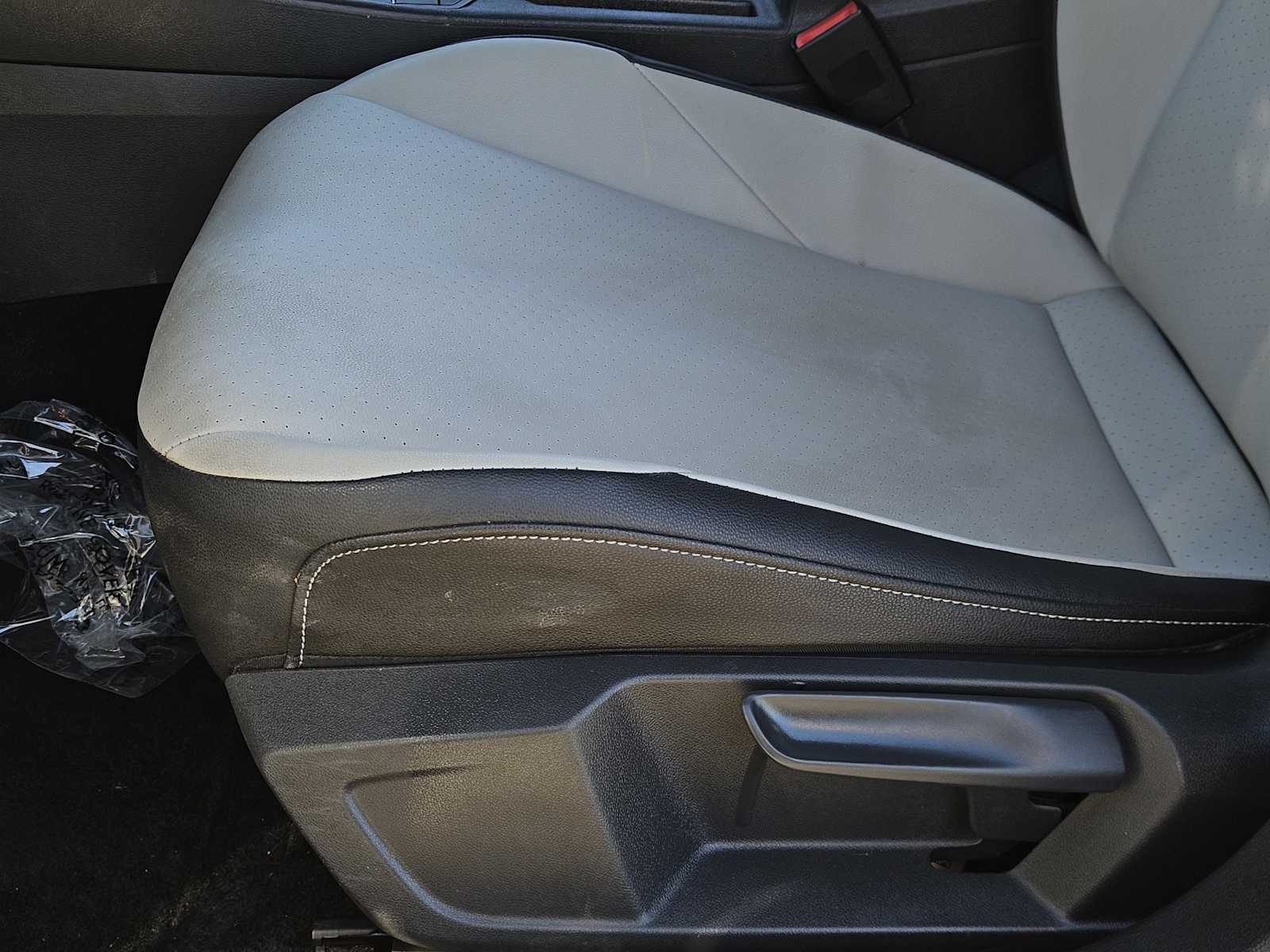 Thumbnail: 2021 Volkswagen Jetta - 22