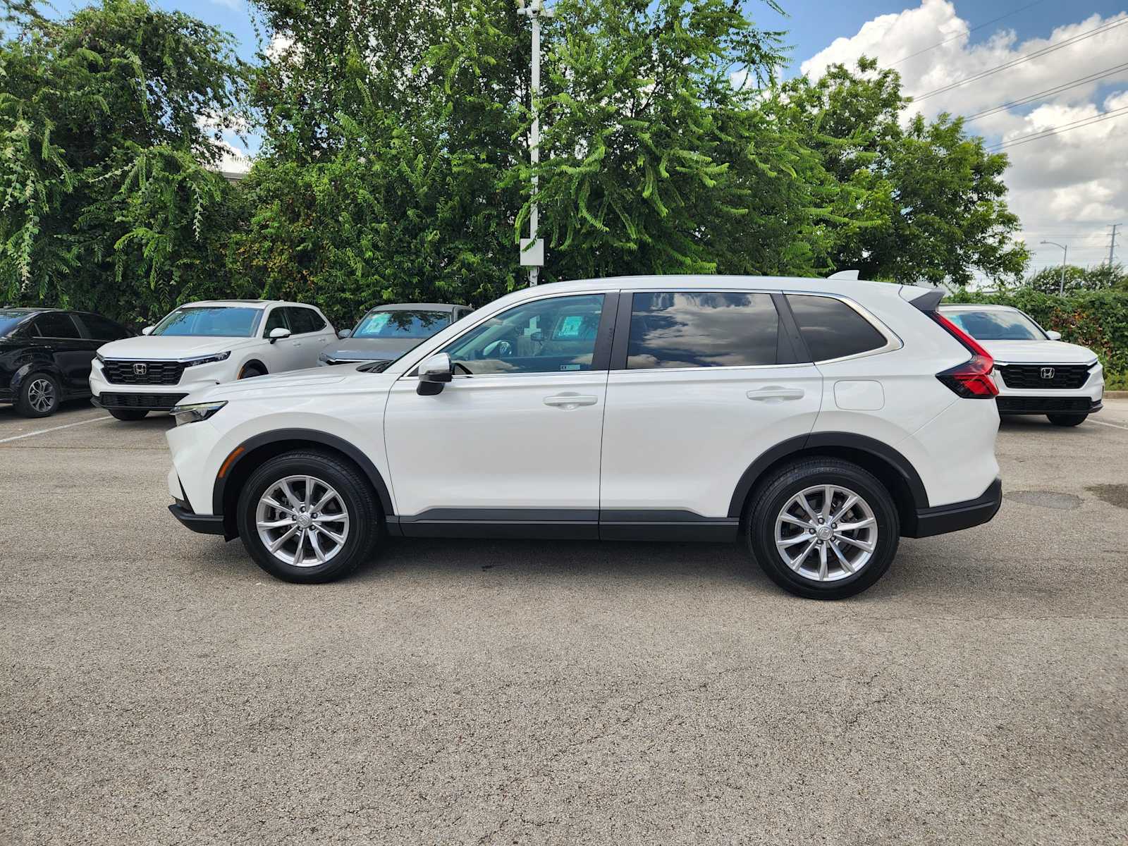 Thumbnail: 2023 Honda CR-V - 3