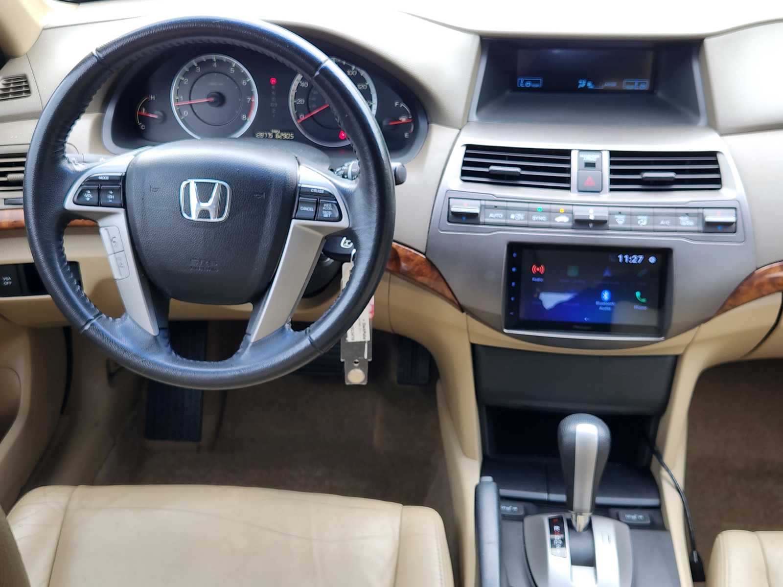 Thumbnail: 2010 Honda Accord - 26