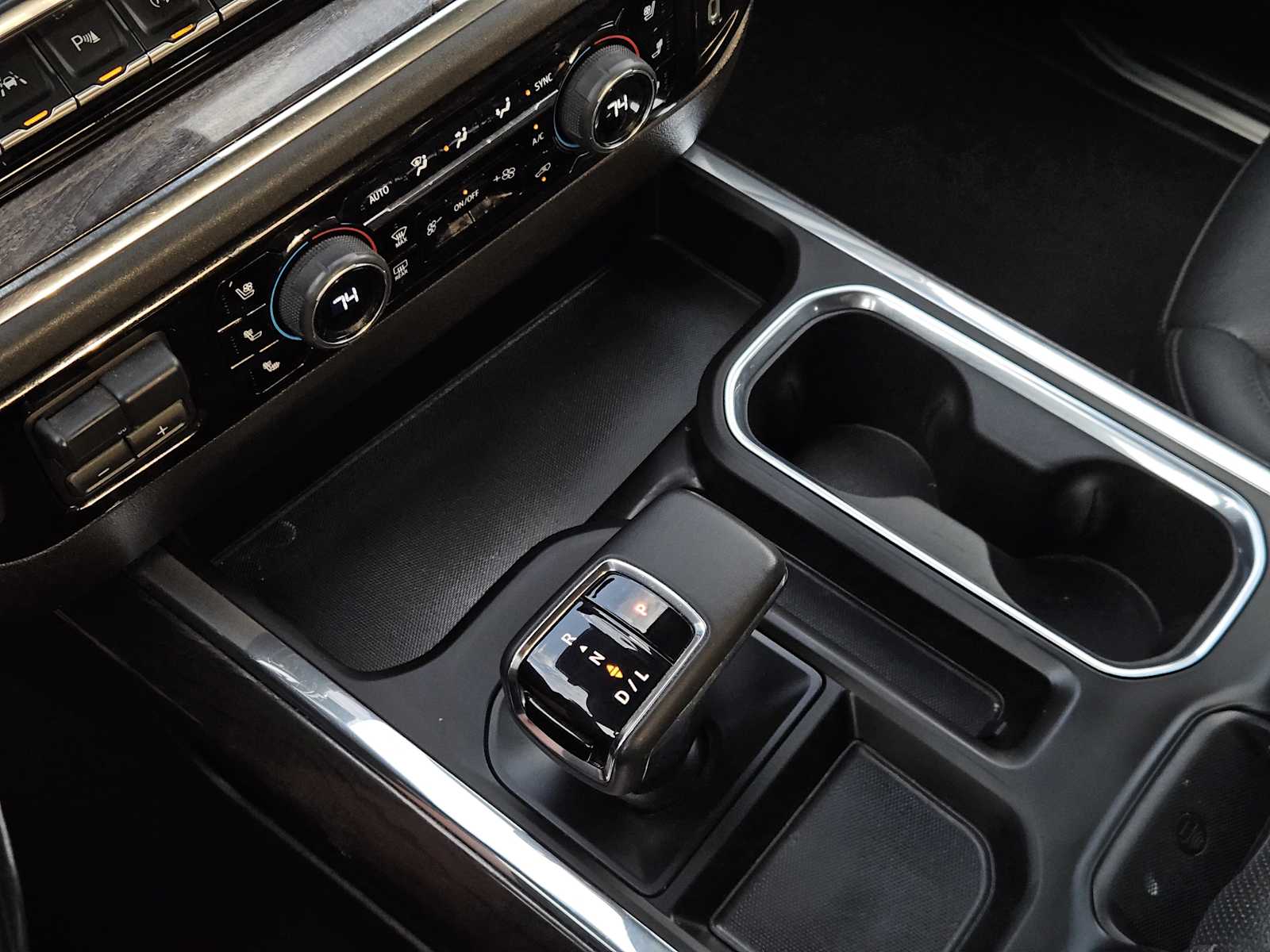 Thumbnail: 2023 Chevrolet Silverado 1500 - 20