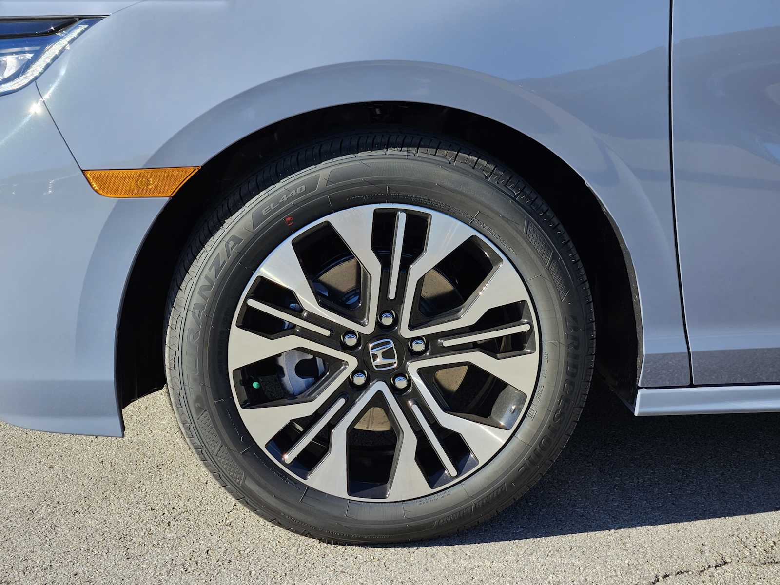 Thumbnail: 2026 Honda Odyssey - 8