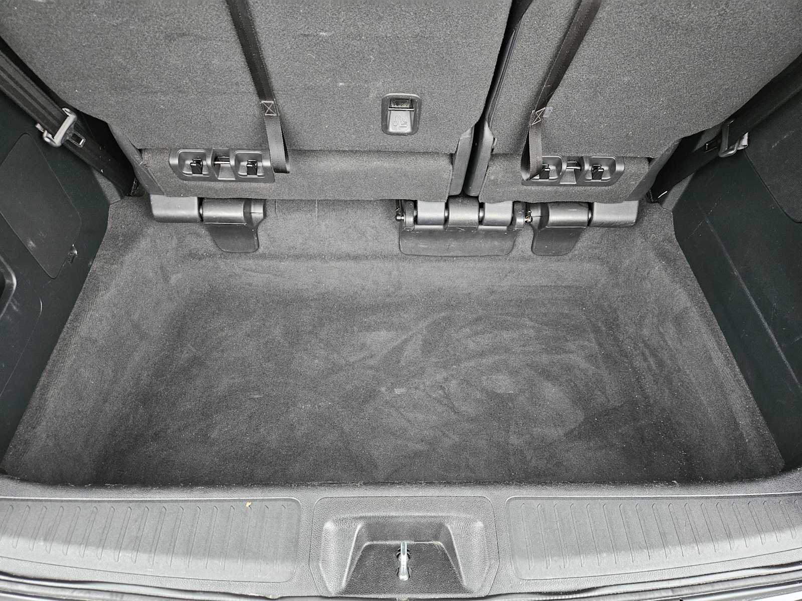 Thumbnail: 2023 Honda Odyssey - 32