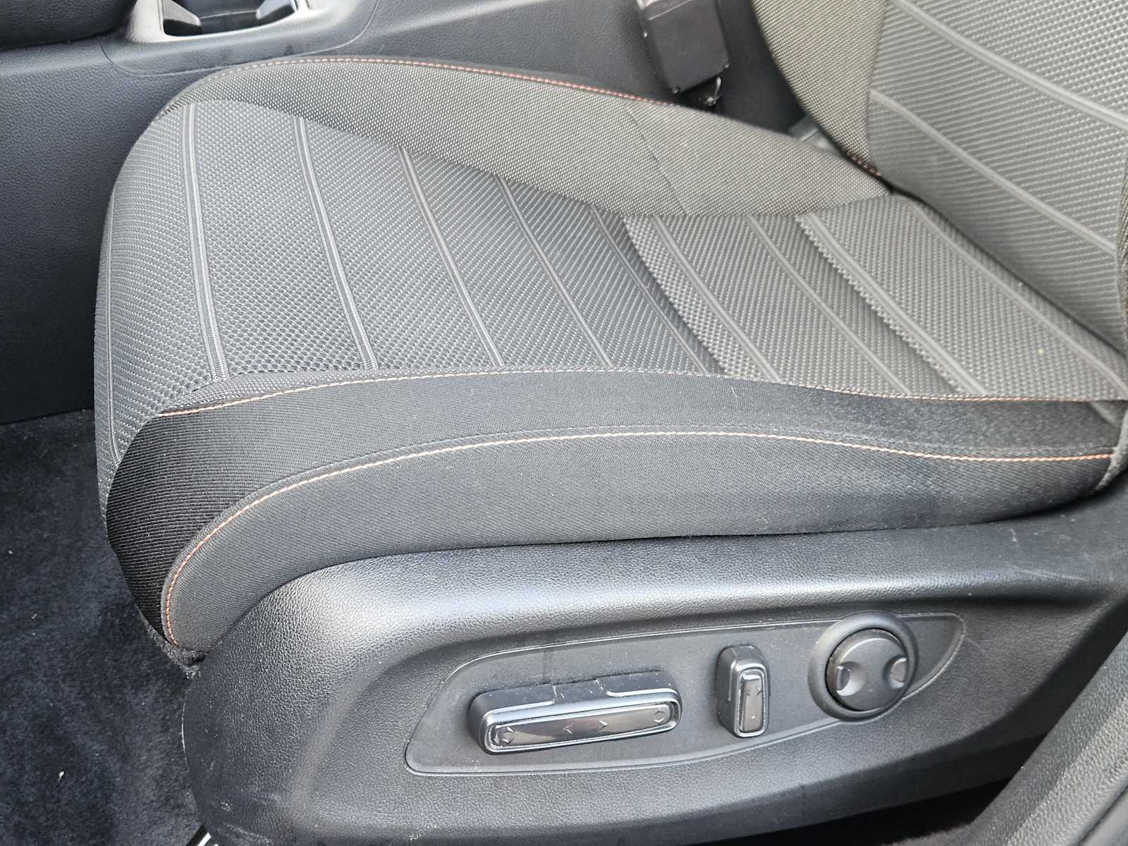 Thumbnail: 2023 Honda CR-V - 23