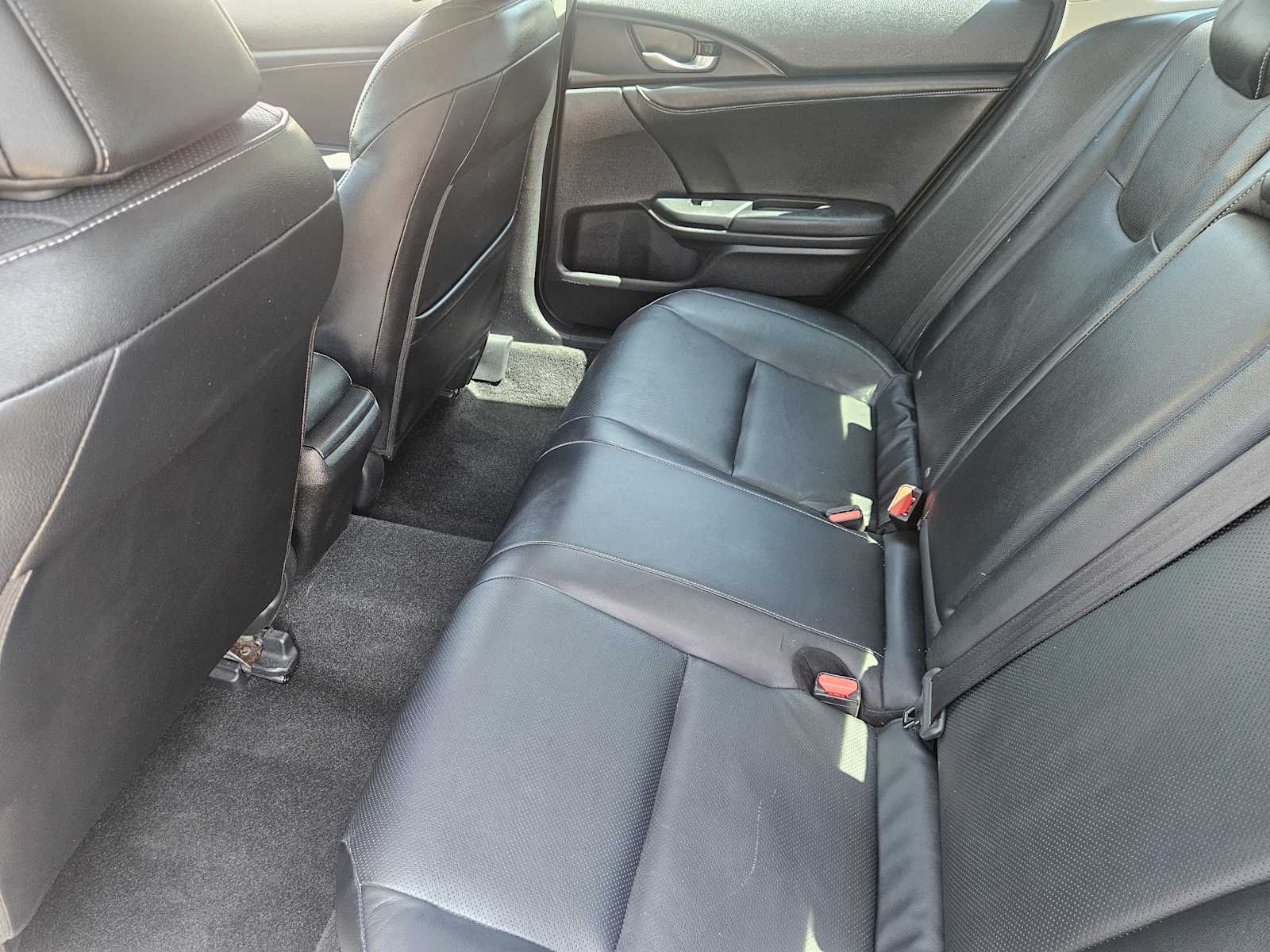 Thumbnail: 2020 Honda Insight - 29