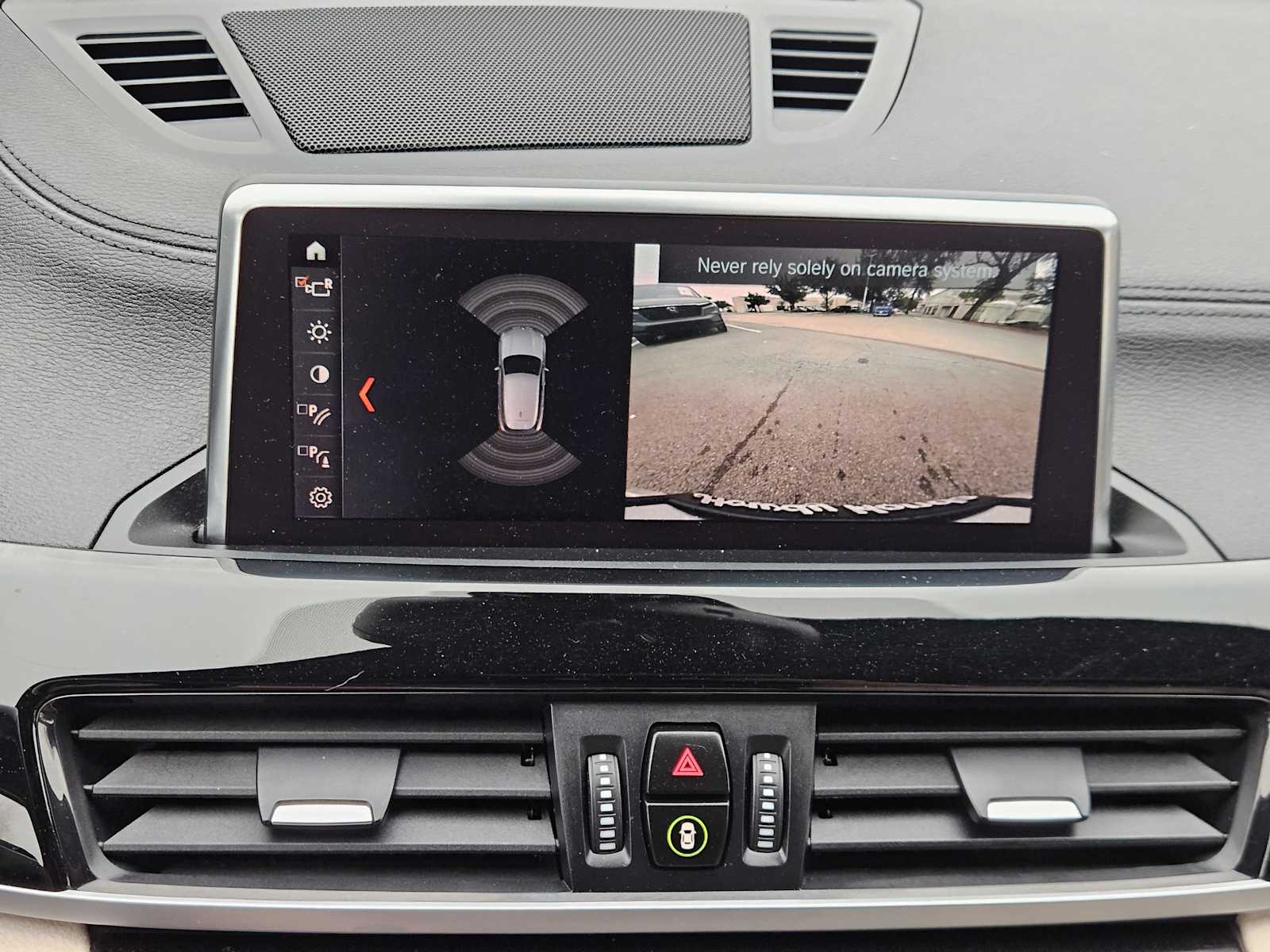 Thumbnail: 2022 BMW X2 - 17