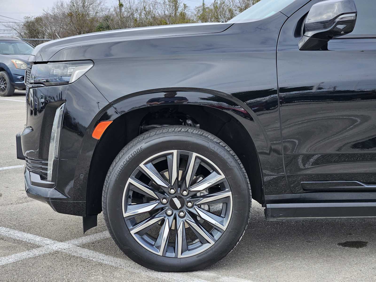 Thumbnail: 2023 Cadillac Escalade - 8