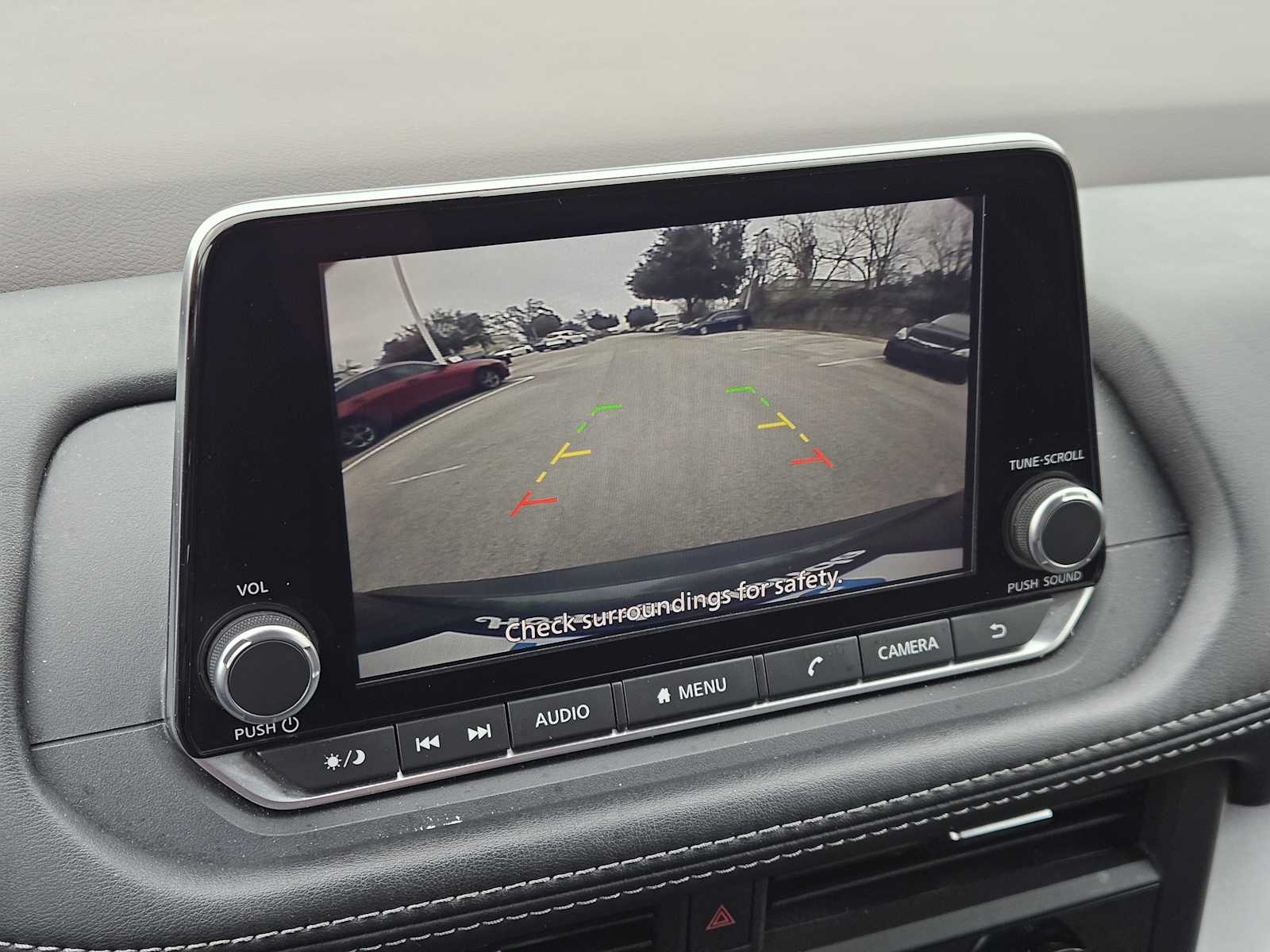 Thumbnail: 2023 Nissan Rogue - 18