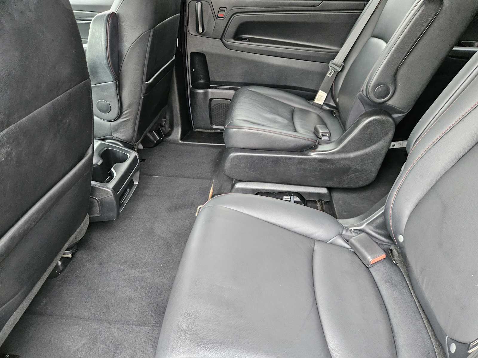 Thumbnail: 2023 Honda Odyssey - 30