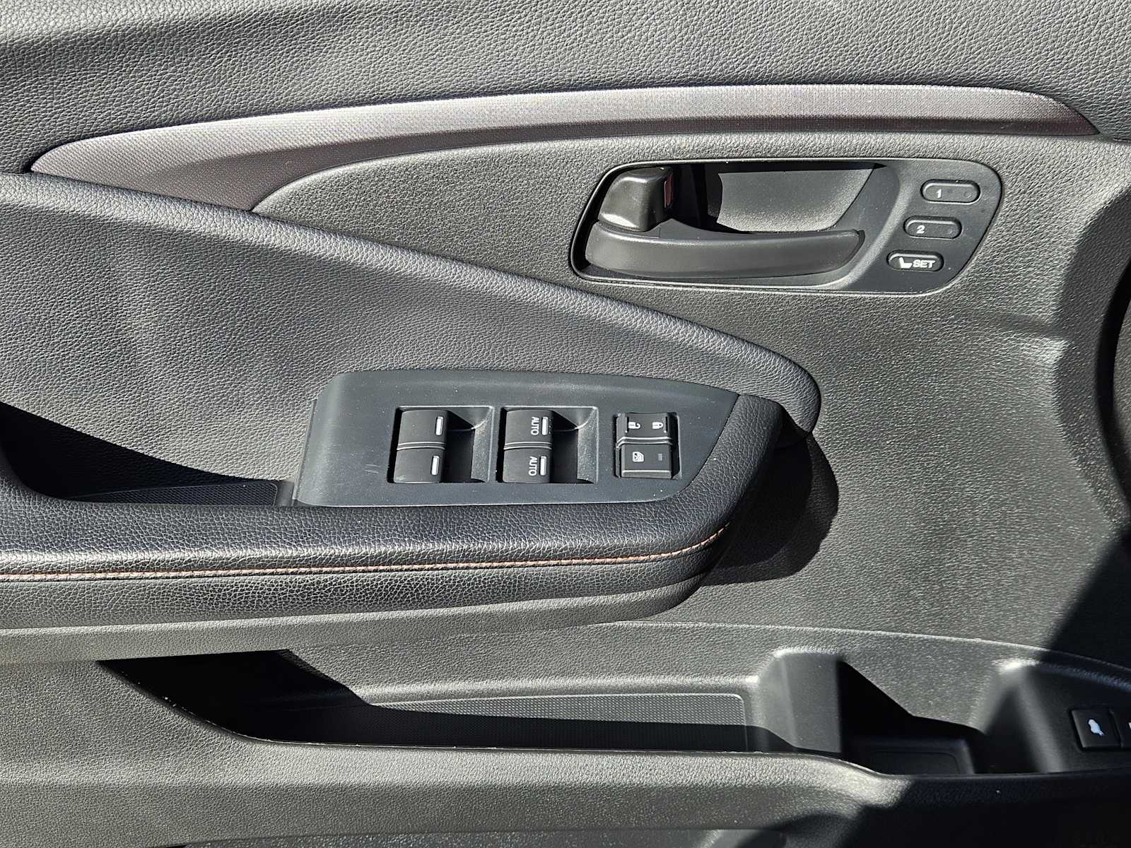 Thumbnail: 2022 Honda Pilot - 22