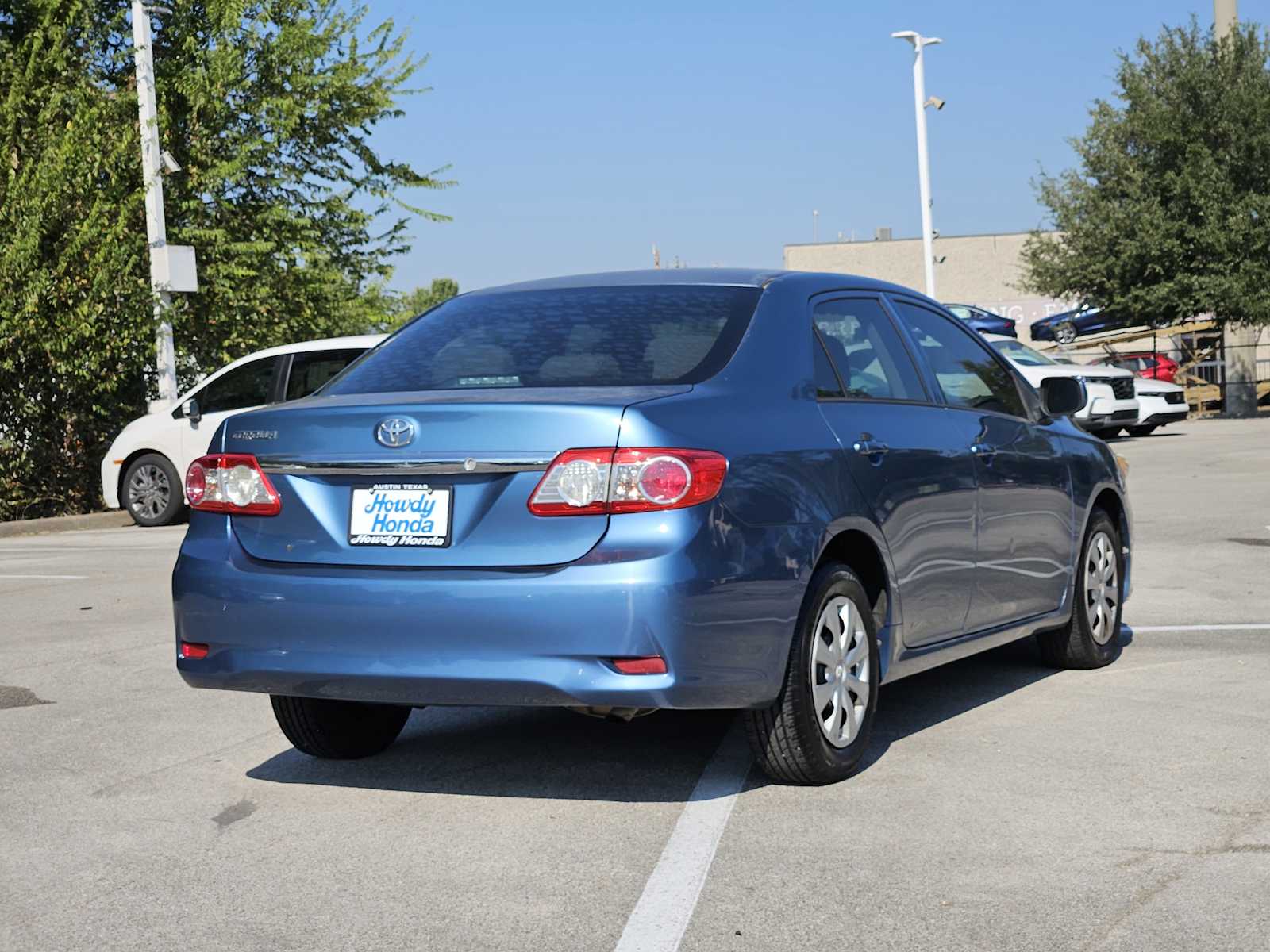 Thumbnail: 2013 Toyota Corolla - 5