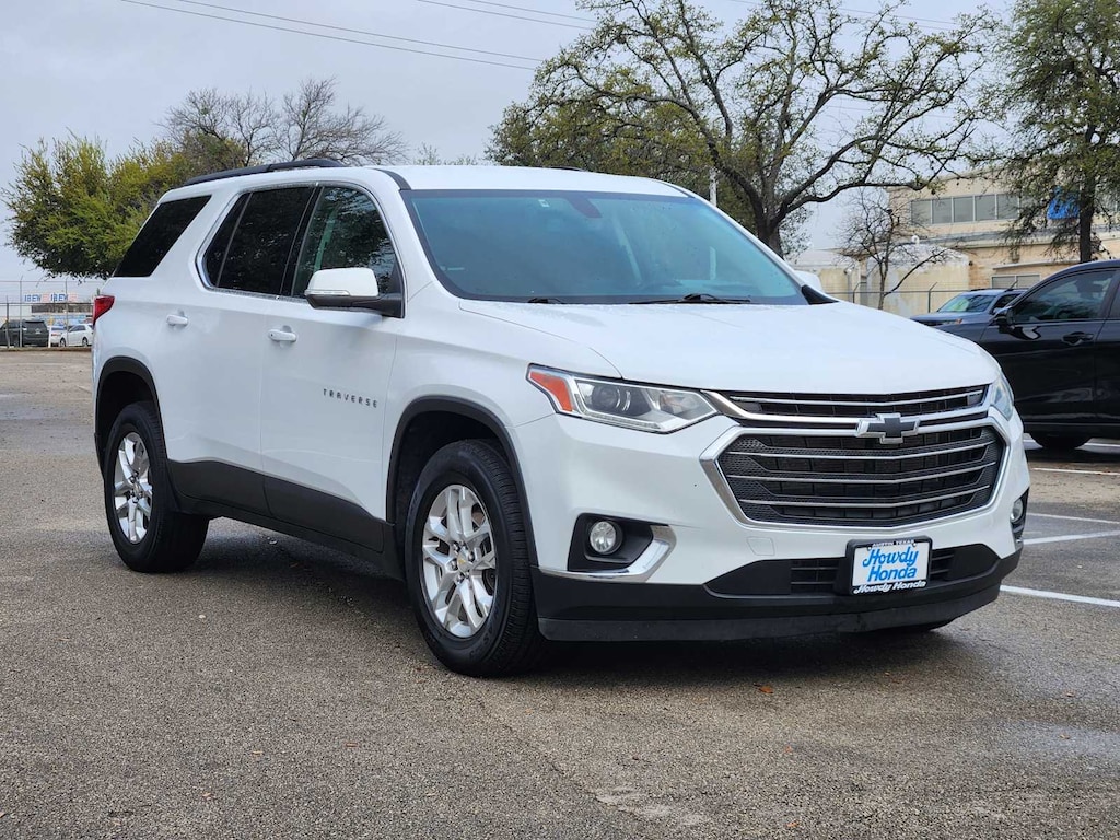 Used 2021 Chevrolet Traverse LT Cloth SUV