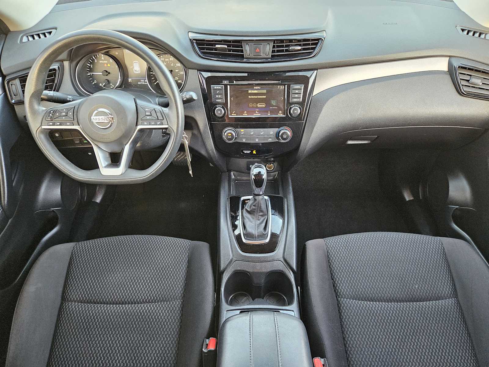 Thumbnail: 2020 Nissan Rogue Sport - 23