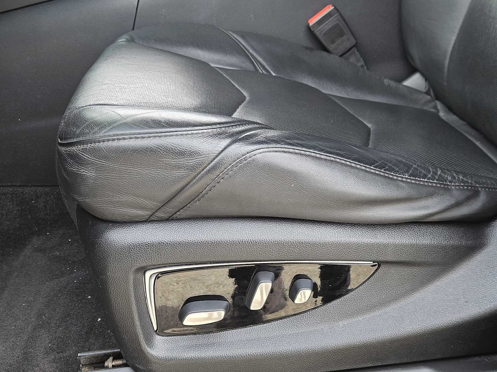 Thumbnail: 2020 Cadillac Escalade - 24