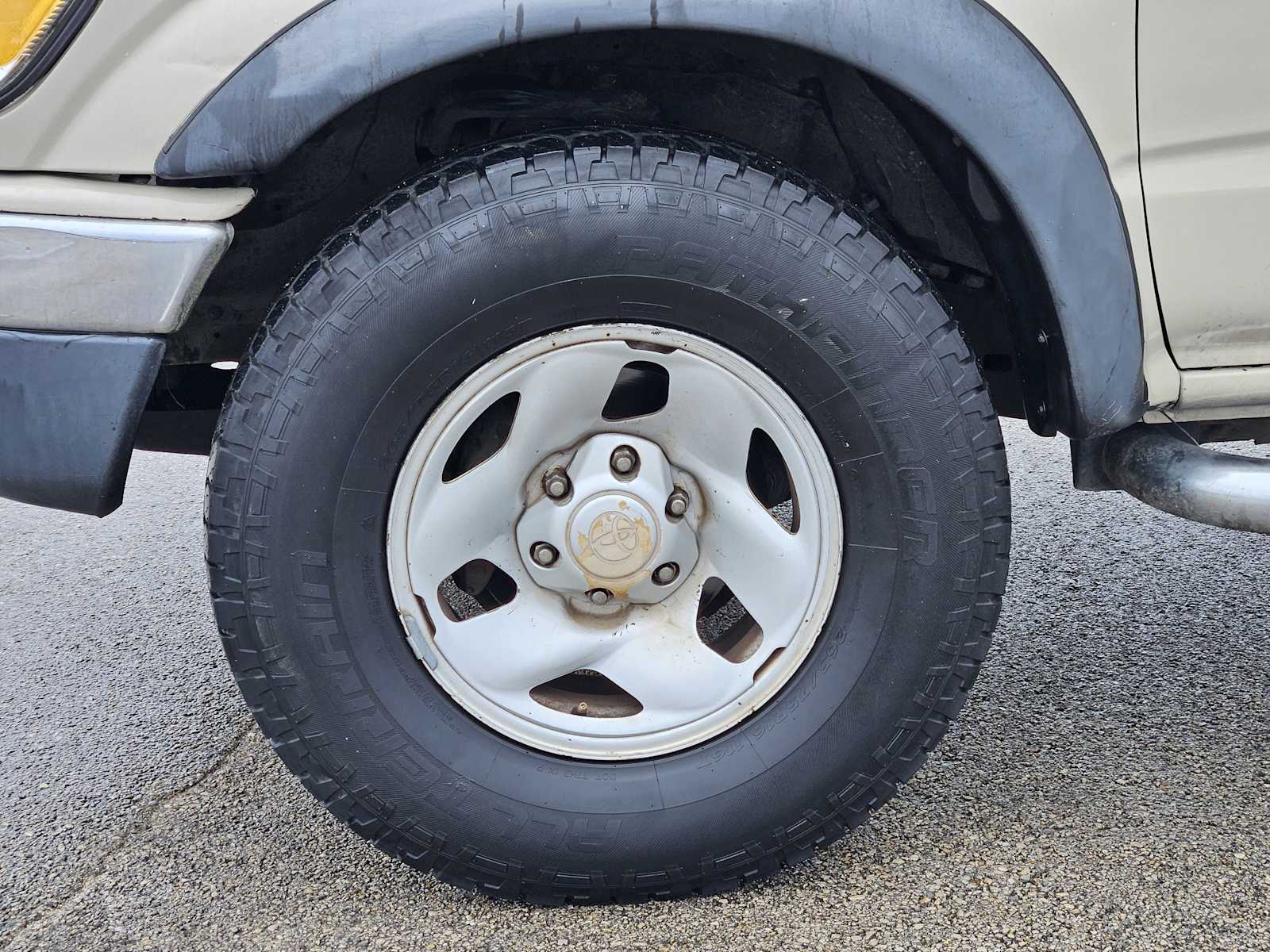 Thumbnail: 2003 Toyota Tacoma - 9