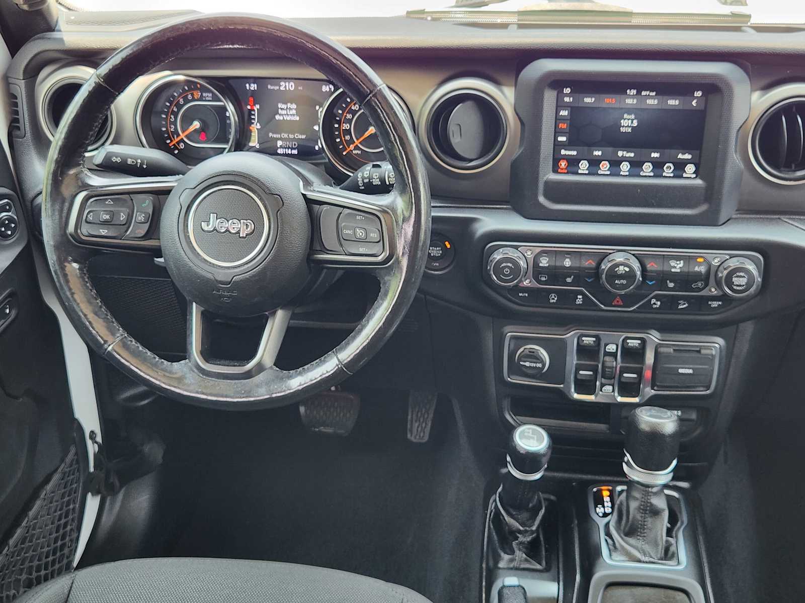 Thumbnail: 2018 Jeep Wrangler - 25