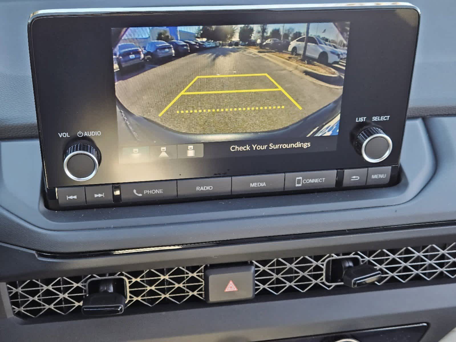 2025 Honda Accord LX - Photo 13