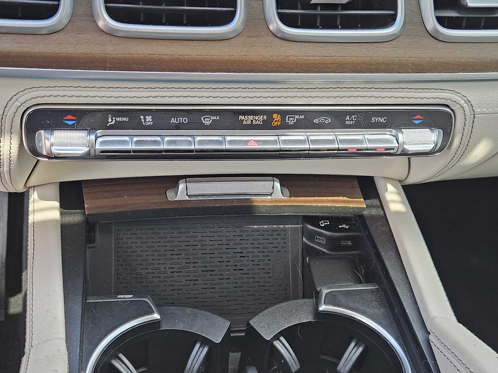 Thumbnail: 2023 Mercedes-Benz GLE - 19