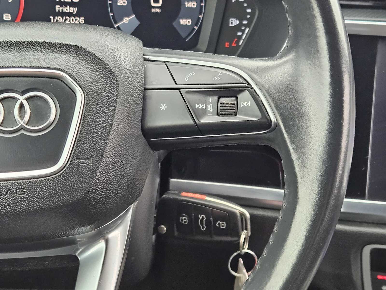 Thumbnail: 2020 Audi Q3 - 27