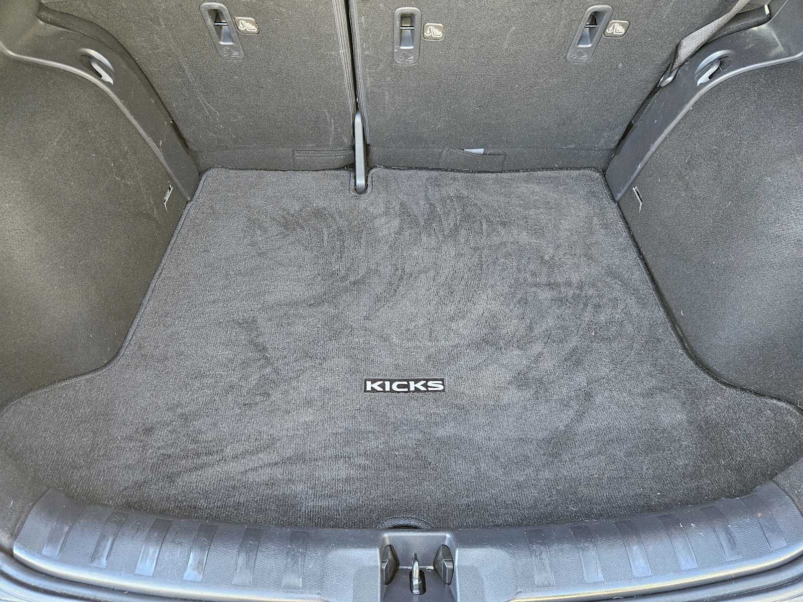 Thumbnail: 2020 Nissan Kicks - 29