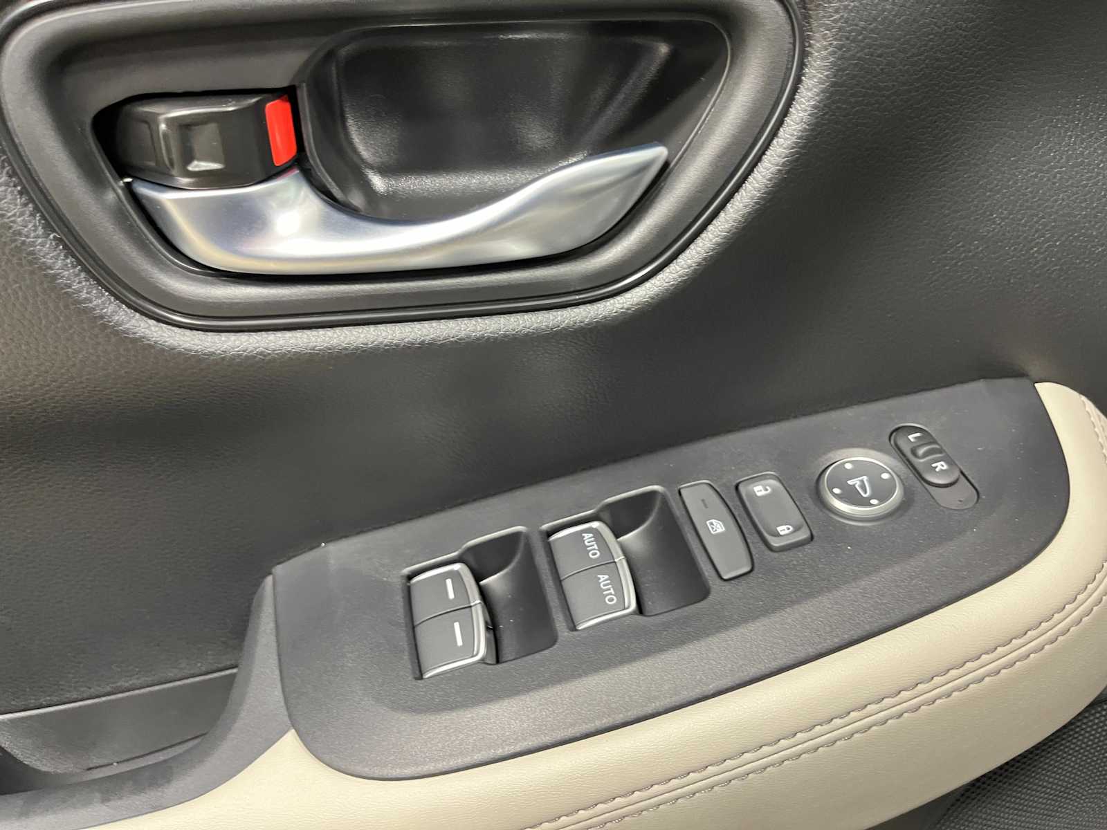 Thumbnail: 2027 Honda HR-V - 12