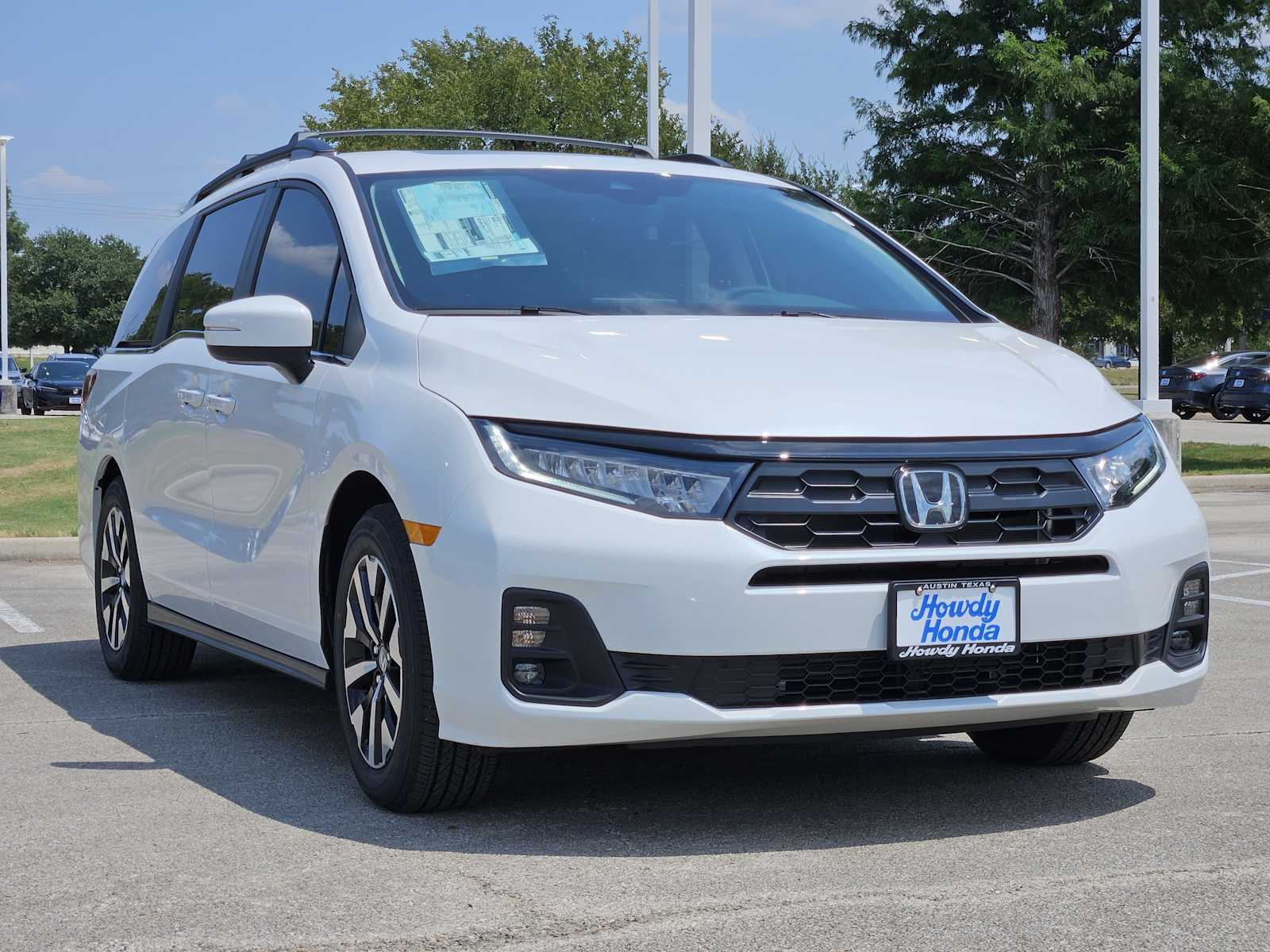 Thumbnail: 2025 Honda Odyssey - 2