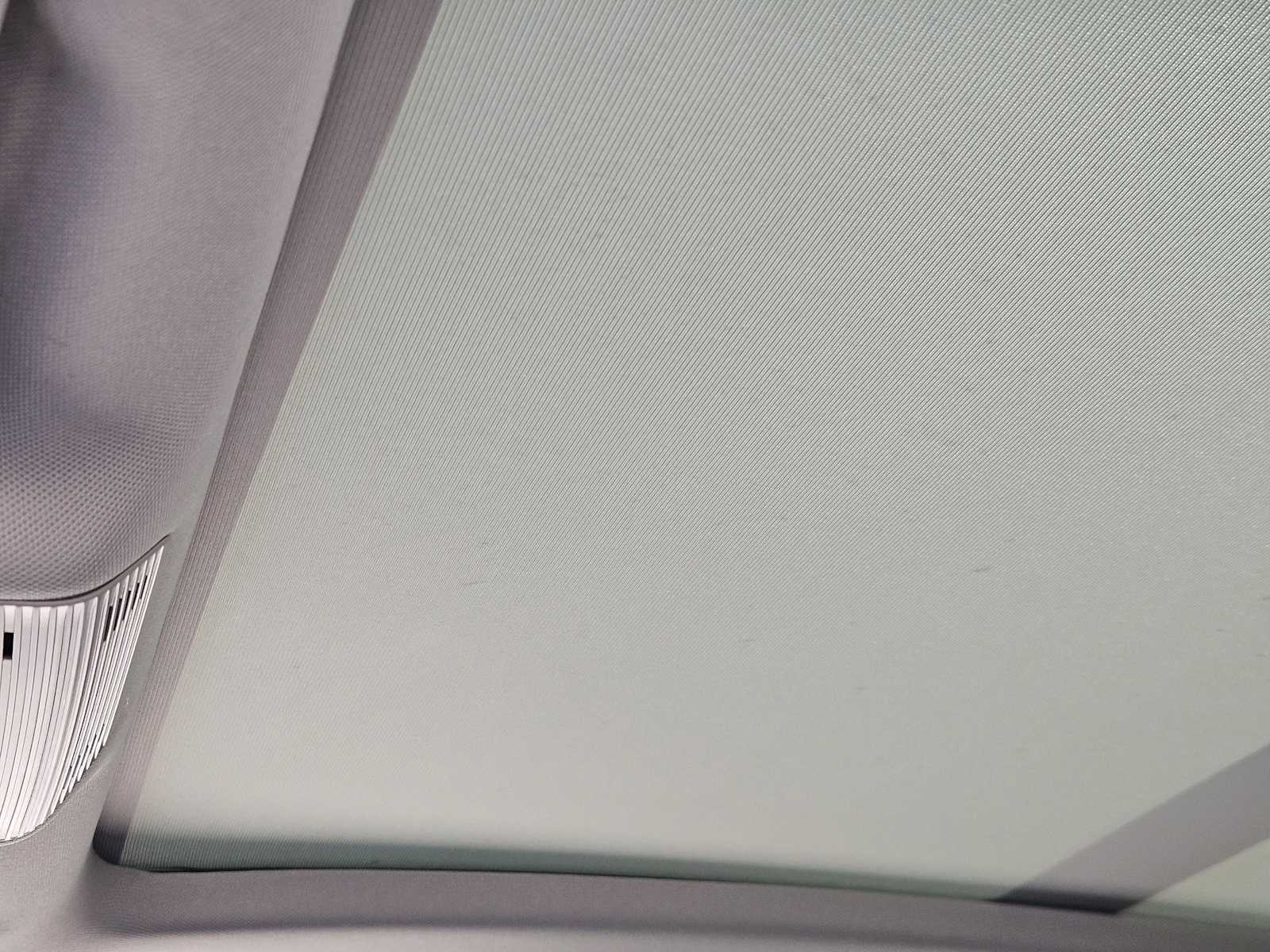 Thumbnail: 2024 Volkswagen Atlas - 25