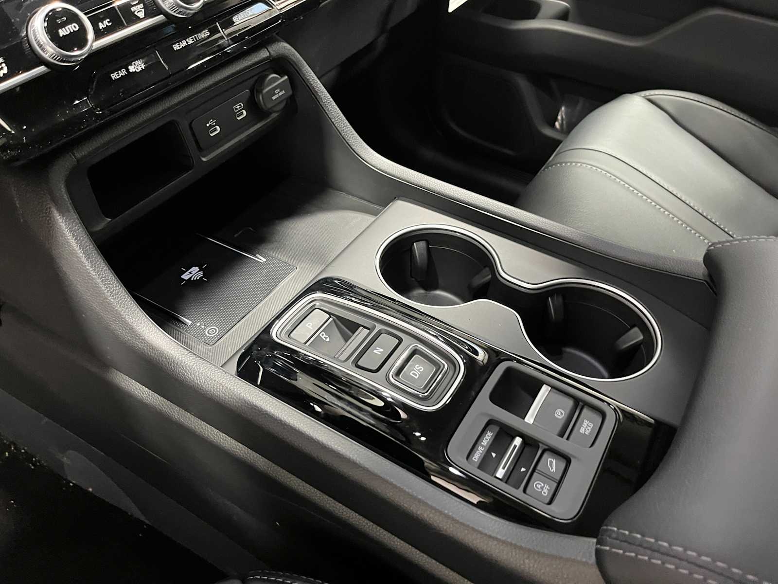 Thumbnail: 2026 Honda Pilot - 23