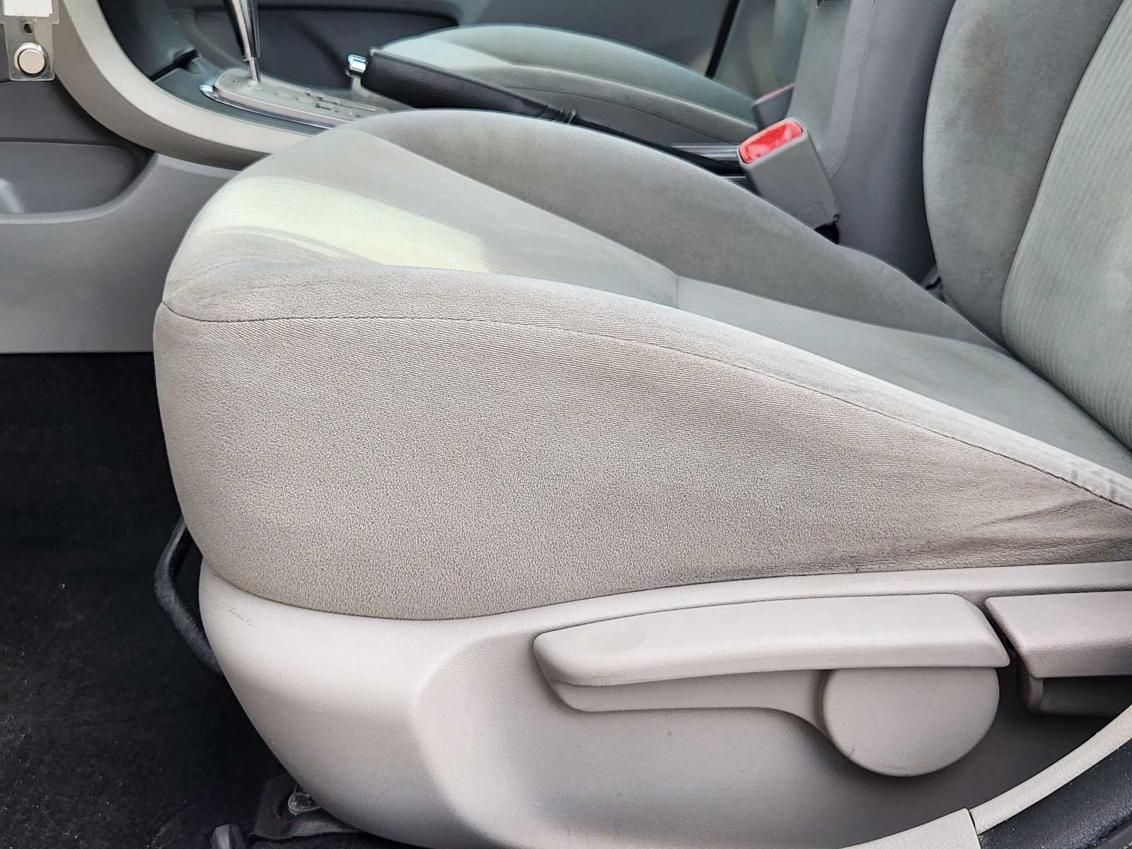 Thumbnail: 2010 Toyota Corolla - 24