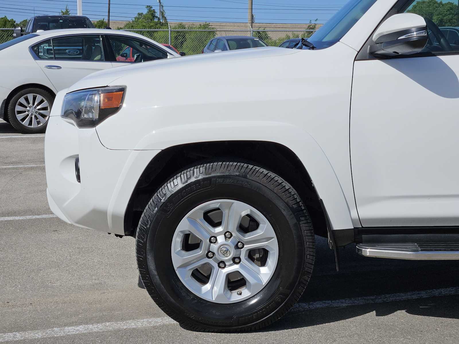 Thumbnail: 2018 Toyota 4Runner - 8