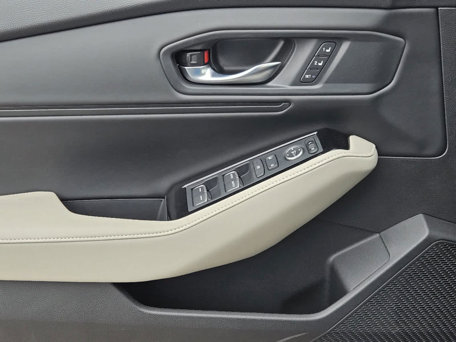 Thumbnail: 2025 Honda Accord - 19