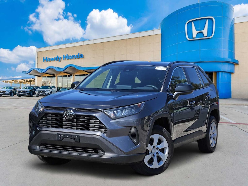 Used 2020 Toyota RAV4 LE SUV