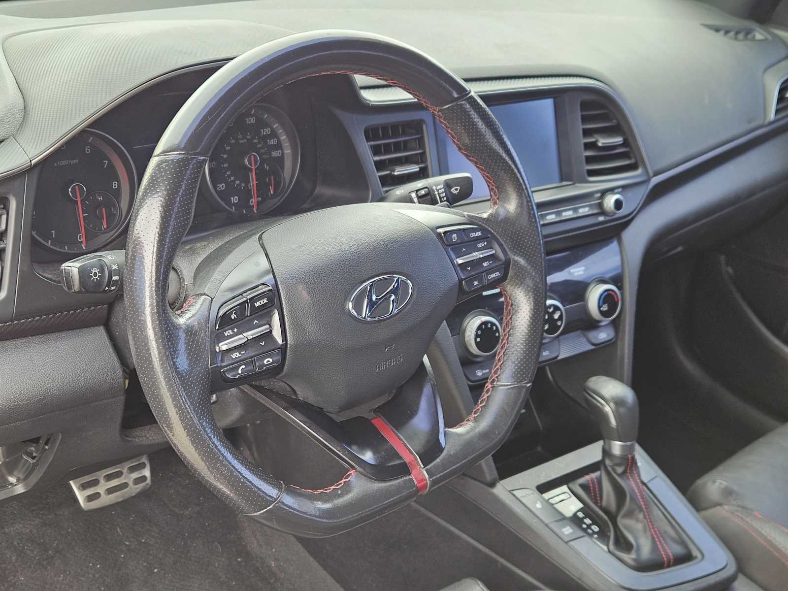 Thumbnail: 2019 Hyundai Elantra - 2