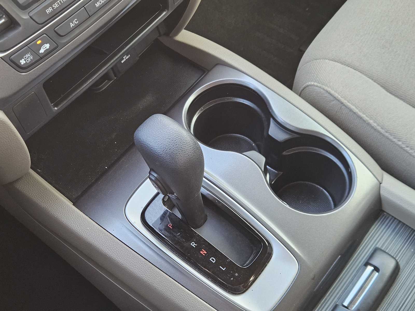 Thumbnail: 2016 Honda Pilot - 19