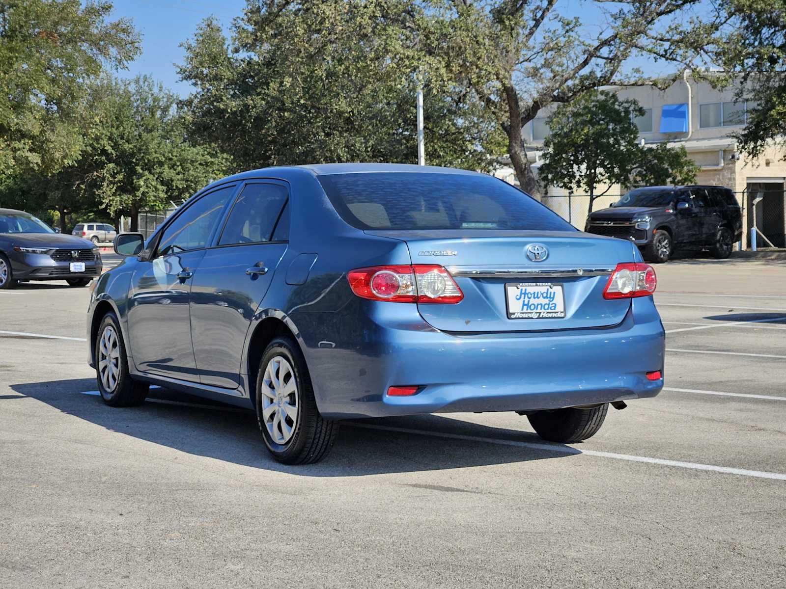 Thumbnail: 2013 Toyota Corolla - 6